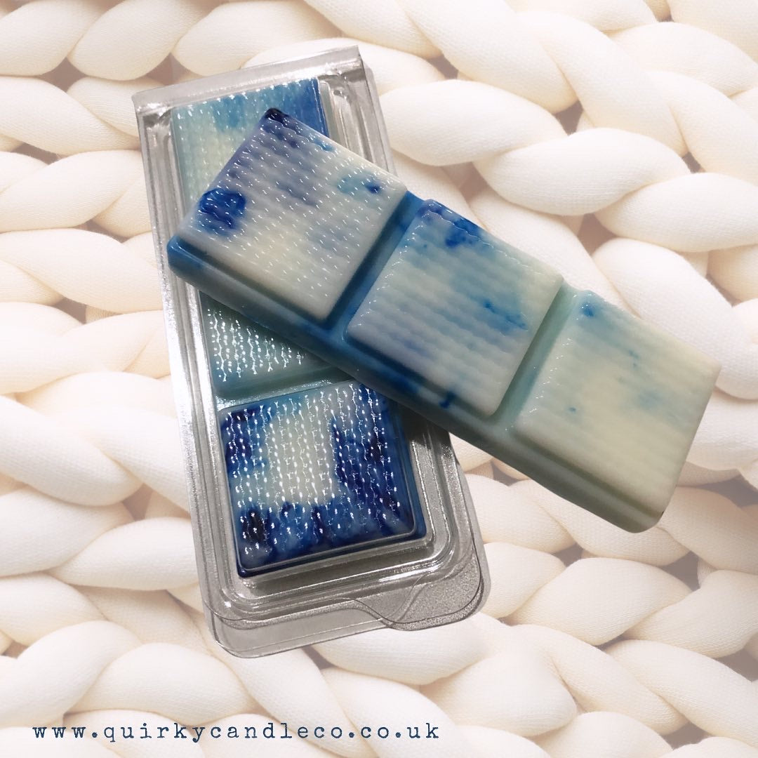 Knitted Design Snap Bar - Sweater Weather